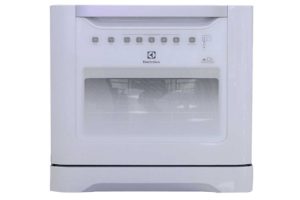 Đánh giá máy rửa bát electrolux có tốt không? Có nên mua không? 